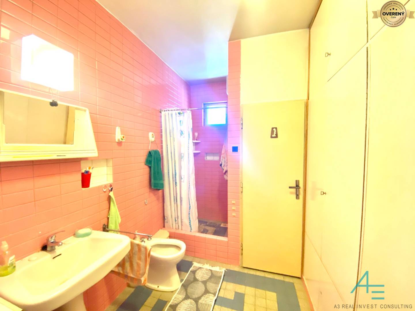 Kúpel. +WC+ sprcha 1.NP