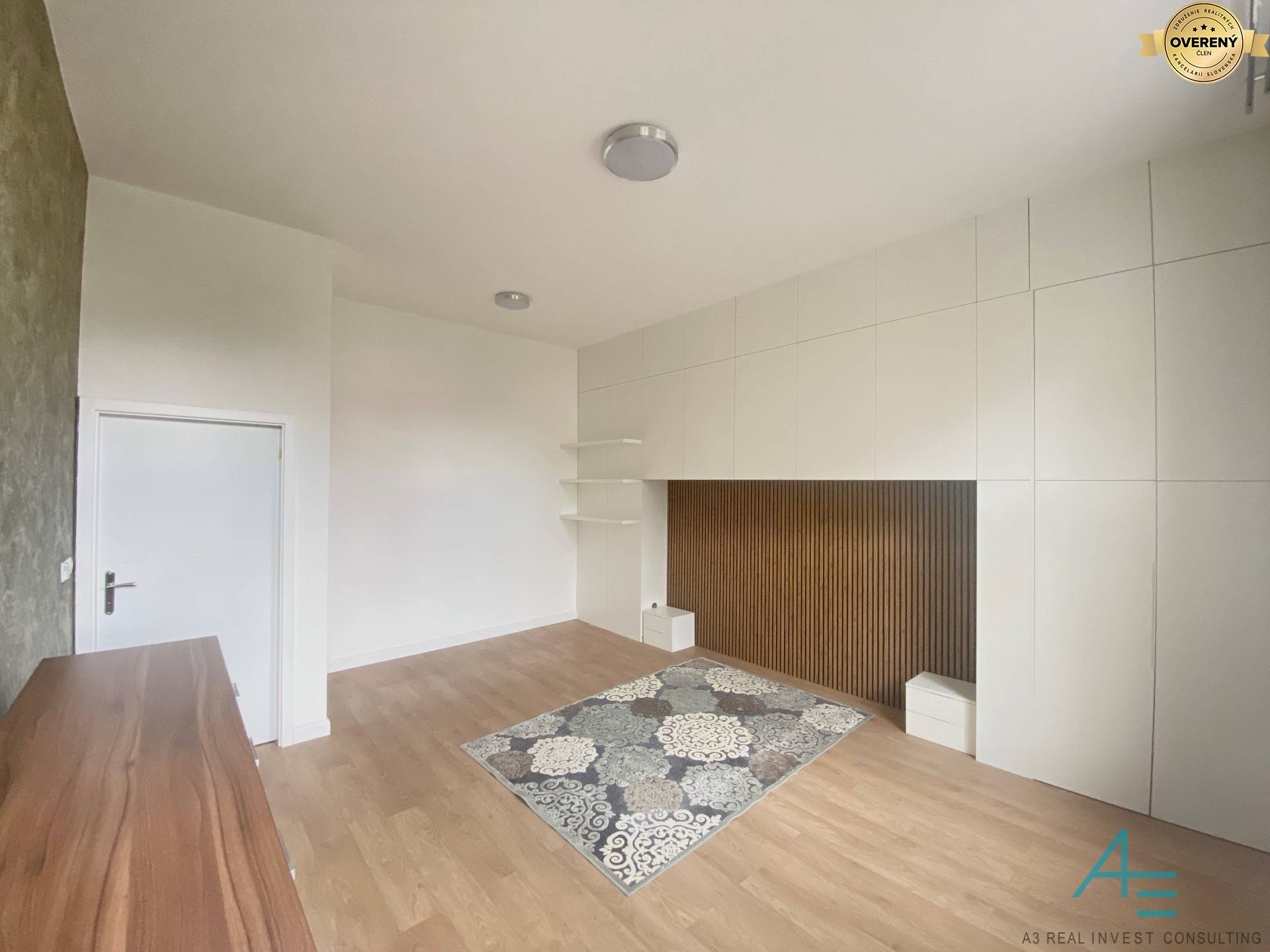 Posteľ sa doplní .